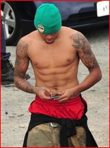 Chris Brown nude photo