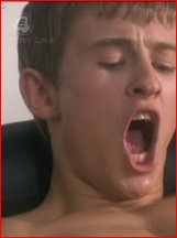 Elliott Tittensor nude photo