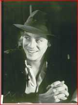 Josh Brolin nude photo