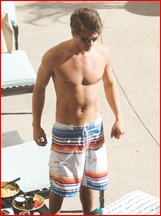 Josh Duhamel nude photo