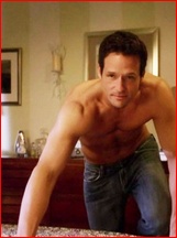 Josh Hopkins nude photo