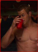 Kellan Lutz nude photo