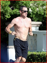 Lance Armstrong nude photo