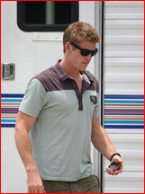 Liam Hemsworth nude photo