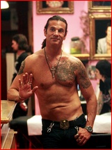 Lorenzo Lamas nude photo