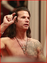 Lorenzo Lamas nude photo
