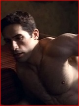 Scott Adkins nude photo