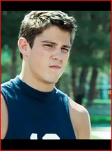 Sean Faris nude photo