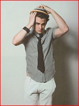 Shiloh Fernandez nude photo