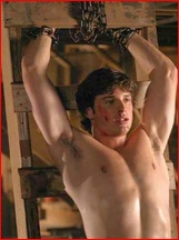 Tom Welling nude photo