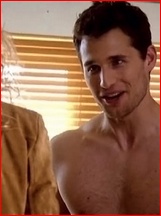 Travis Oliver nude photo