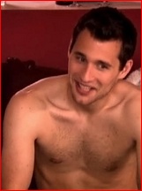 Travis Oliver nude photo