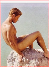 Trevor Donovan nude photo