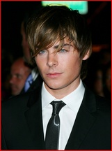 Zac Efron nude photo