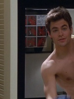 Chris Pine nude photo