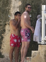 Gerard Butler nude photo
