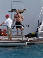 Jason Statham nude photo
