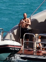 Jason Statham nude photo