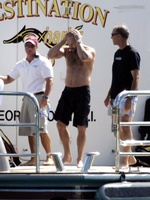 Jason Statham nude photo