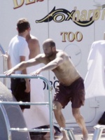 Jason Statham nude photo