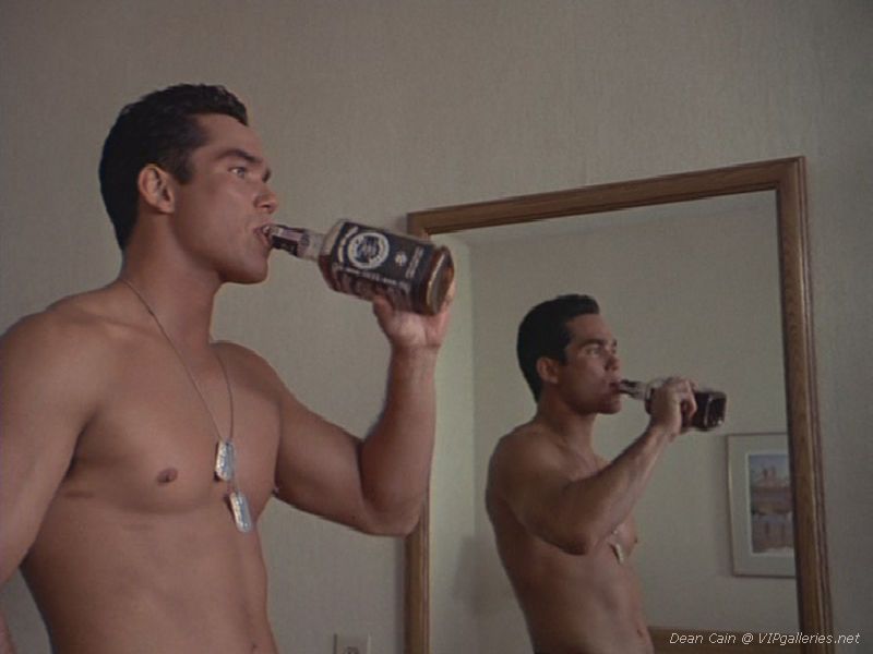 naked pictures of dean cain