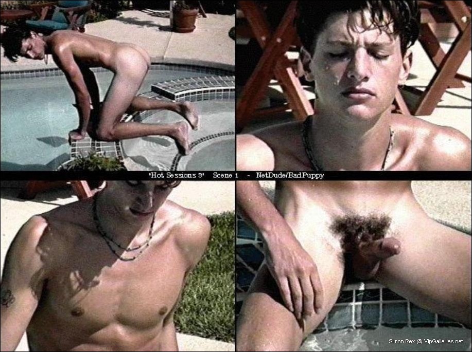 Simon Rex Nude