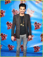 Adam Lambert nude photo