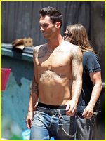 Adam Levine nude photo