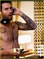 Adam Levine nude photo