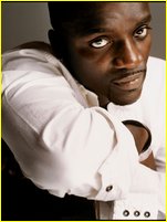 Akon nude photo
