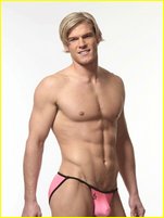 Alan Ritchson nude photo