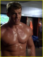 Alan Ritchsons nude photo