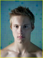Alexander Ludwig nude photo