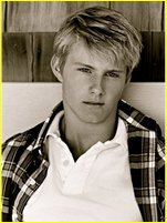 Alexander Ludwig nude photo