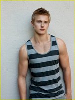 Alexander Ludwig nude photo