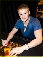 Alexander Ludwig nude photo