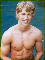 Austin Butler nude photo