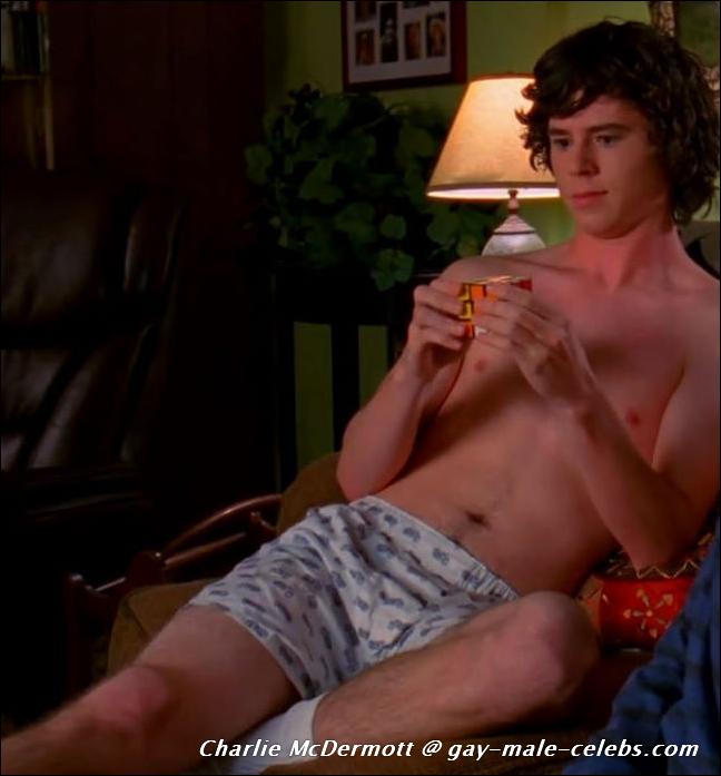 Naked charlie mcdermott Charlie Mcdermott