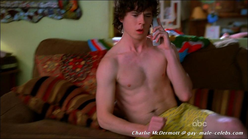 Mcdermott nude charlie Charlie McDermott