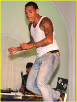 Chris Brown nude photo