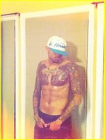 Chris Brown nude photo