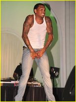 Chris Brown nude photo
