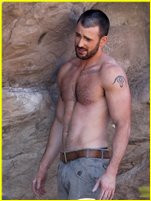 Chris Evans nude photo