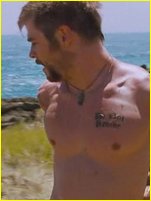 Chris Hemsworth nude photo