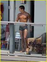 Cristiano Ronaldo nude photo