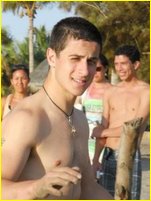 David Henrie nude photo