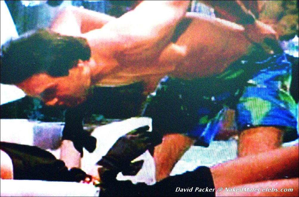 BannedMaleCelebs.com David Packer nude photos.