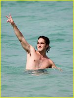 Diego Boneta nude photo