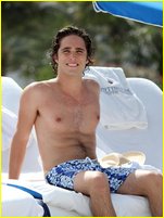 Diego Boneta nude photo