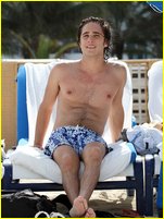 Diego Boneta nude photo